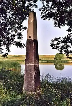 Ganzmeilensäule Nr. 12 am Ehrlichtteich nahe Göppersdorf