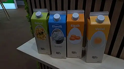 Flüssigei für die Gastronomie am Stand von Moos-Butzen auf der Messe Eurotier 2024