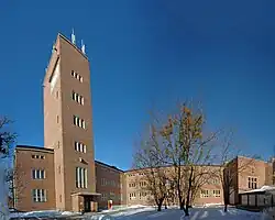 Außenstelle München, Panorama des Innenhofs