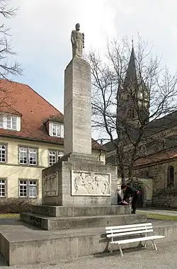 Denkmal für die in beiden Weltkriegen in Erfüllung ihres Dienstes ums Leben gekommenen deutschen Ärzte