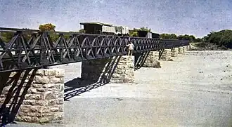 Eisenbahnbrücke über den Swakop bei Okahandja, um 1910
