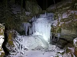 Eisfall 4 bis 5 m hoch, Januar 2019