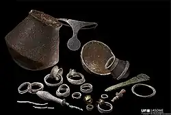 Grabbeigaben aus Grab 38