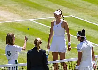 Rybakina und Jabeur beim Münzwurf