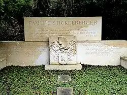 Emanuel Stickelberger-Brunschweiler (1884–1962), Unternehmer, Schriftsteller, Familiengrab auf dem Friedhof Hörnli, Riehen, Basel-Stadt