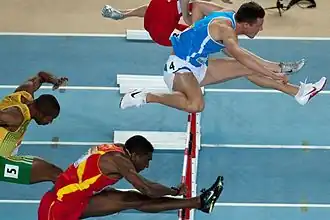 Emanuele Abate (blaues Trikot) – ausgeschieden als Sechster in&nbsp;13,63&nbsp;s