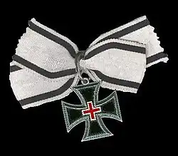 Verdienstkreuz (Avers)