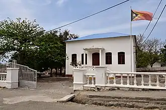 Büro des stellvertretenden Sekretärs des Administrators von Liquiçá (erb. 1936). Heute Verwaltungsgebäude des Verkehrsministeriums