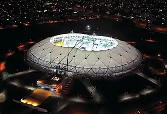 Das Estadio Ciudad de La Plata unter Flutlicht