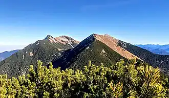 Estergebirge Hauptkamm mit Henneneck (links der Bildmitte) vom Hohen Fricken