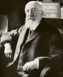 Schwarz-weiß Fotografie des Verlegers Eugen Ulmer