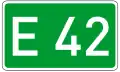 E42