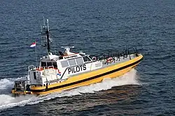 Niederlande: Lotsenboot Explorer im Wattenmeer vor Harlingen