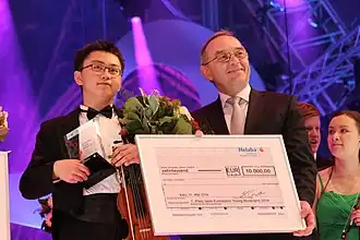 Ziyu He 2014 (gemeinsam mit Norbert Walter-Borjans)