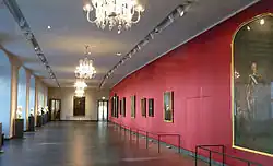 Blick in die Fürstengalerie mit den Gemälden sächsischer Kurfürsten