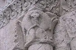 Portalkapitell 3 links, außen