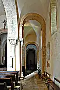 Südöstliches Seitenschiff nach vorne