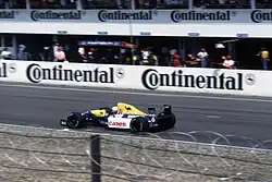 Riccardo Patreses FW14B auf der Start-Zielgeraden des Hockenheim­ring (1992)