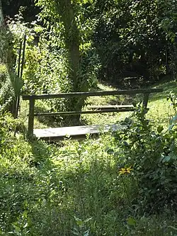 Steg über den Ochsengraben in einem Kleingarten (2012)