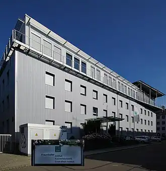 Fraunhofer-Institut für Kurzzeitdynamik, Ernst-Mach-Institut