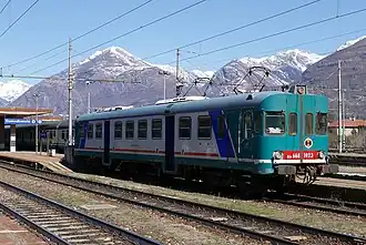 Eine FS ALn 668 im Bahnhof