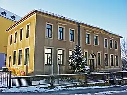 Ehemaliges Schulgebäude an der Gitterseer Straße