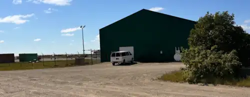 Einrichtungen am Boden