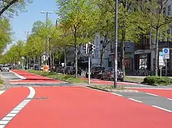 Bremen: Die Fahrradstraße in der Parkallee wurde komplett rot eingefärbt