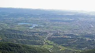 Die Region südlich von Tirana mit dem Farka-See