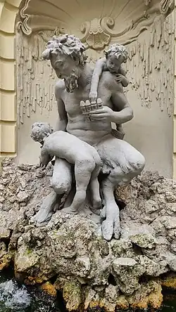 Faunbrunnen im Hof des Deutschen Theaters