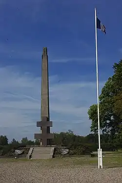 Obelisk Ferme Viombois in Neufmaisons