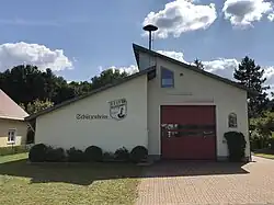 Feuerwehrhaus mit Schießstand