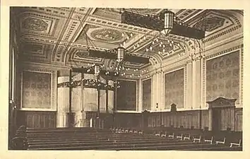 Aula des Fichte-Gymnasiums