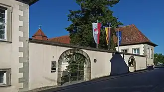 Das Finanzamt (Außenansicht)