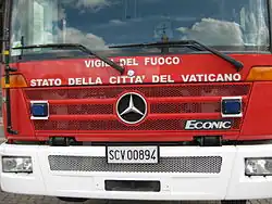 SCV-Kennzeichen an einem Feuerwehrfahrzeug