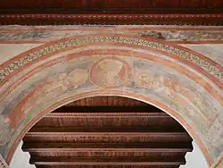 Triumphbogen vom Chor aus