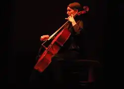 Anne Gatinel am Cello