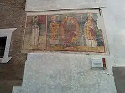 Fresko auf Gebäude in der piazza Dante