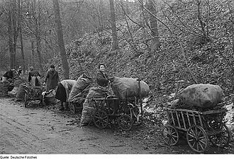 „Bollerwagen“ um 1946
