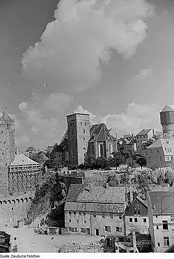 Die Michaeliskirche nach dem Zweiten Weltkrieg (1950)