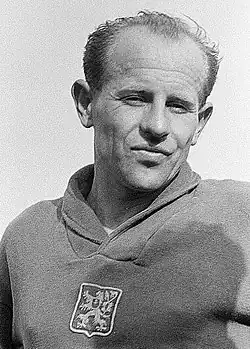 Olympiasieger Emil Zátopek errang seine erste von drei Goldmedaillen hier in&nbsp;Helsinki