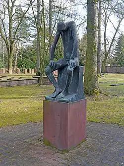 „Hiob“ auf dem Gräberfeld der Nazi-Opfer