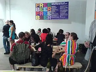 Art Basel Miami Beach in Miami, Florida am 8. Mai 2006[54]