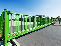 Freitragendes Schiebetor