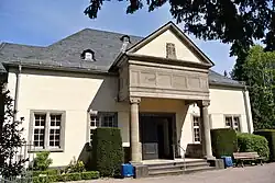 Friedhof-Fechenheim Trauerhalle