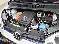 e-up! Motorraum (der obere Teil der Leistungselektronik in der linken Bildhälfte)