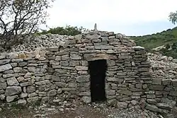 Capitelle ist eine Cabane (Hütte) aus Trockenmauerwerk