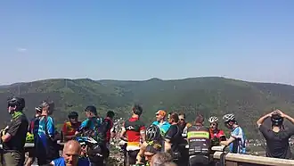 Aussicht auf Lambrecht vor der letzten Trail-Abfahrt ins Ziel