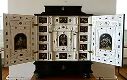 Kabinettschrank in Schloss Güstrow