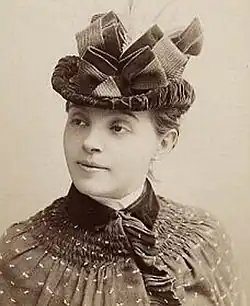 Kopfporträt von Gabrielle Réjane (Gabrielle-Charlotte Réju) mit Hut